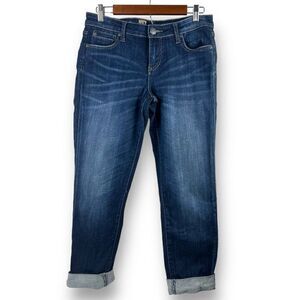Kut From The Kloth Women's Size 6 Catherine Boyfriend Jean Medium Wash Cropped‎